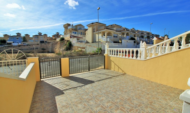 Revente - Maison -
Orihuela Costa* - Villamartin*