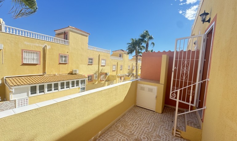 Revente - Maison -
Orihuela Costa* - Villamartin*