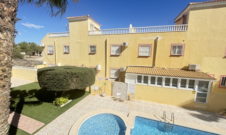 Revente - Maison -
Orihuela Costa* - Villamartin*