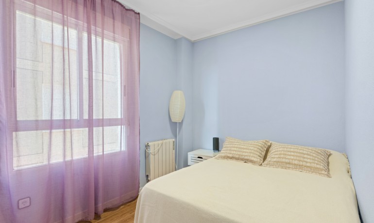 Revente - Appartement / Flat -
Torrevieja* - Torrevieja