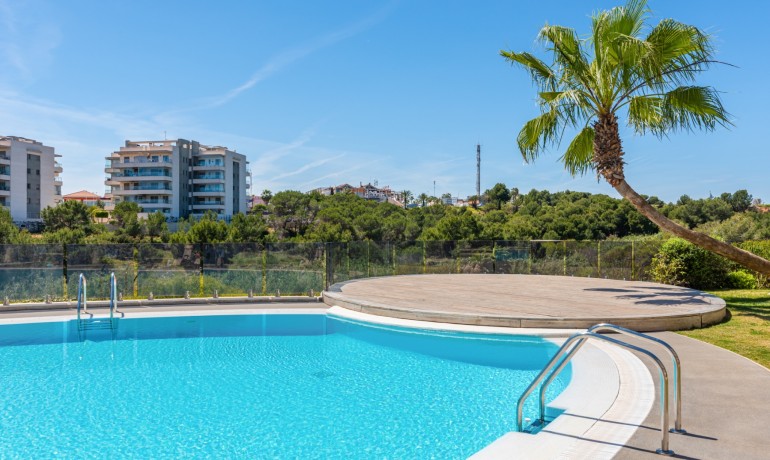 Sale - Apartment / Flat -
Orihuela Costa* - Los Dolses