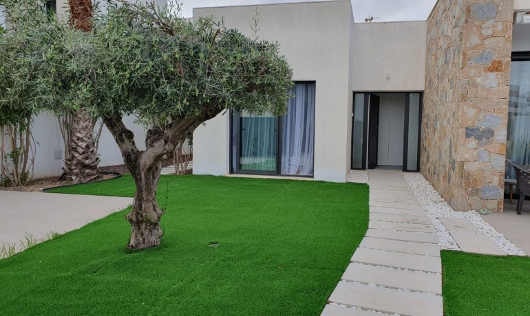 Venta - Villa -
Santiago de la Ribera - Avd De San Blas