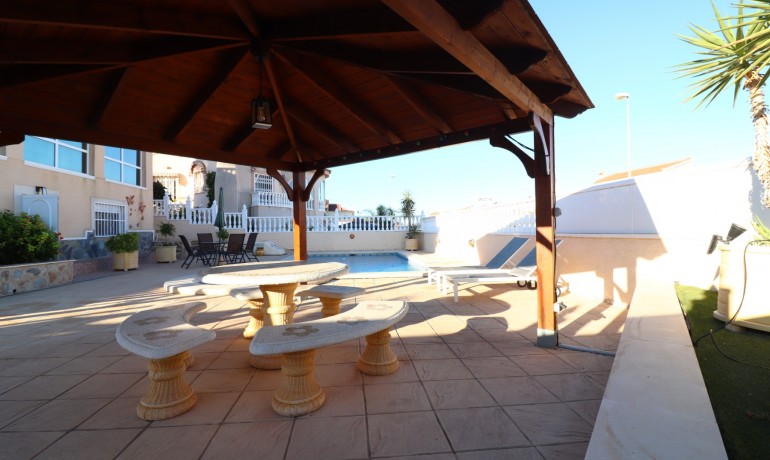 Sale - Villa -
Benimar - Benimar II