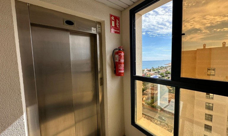 Revente - Penthouse -
Torrevieja* - La Veleta