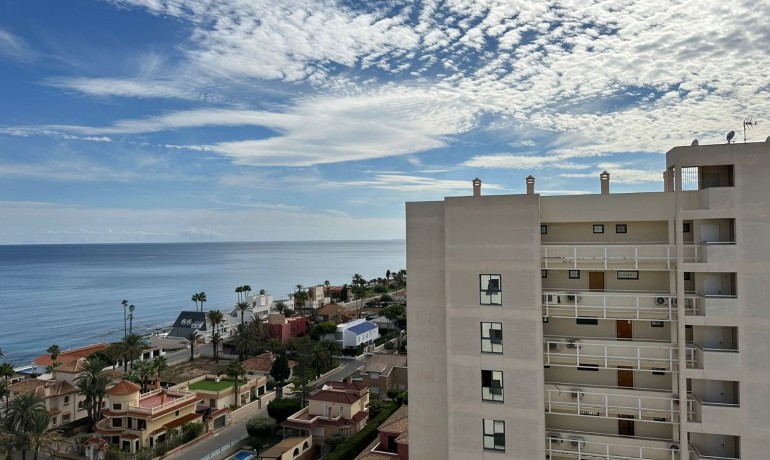 Herverkoop - Penthouse -
Torrevieja* - La Veleta