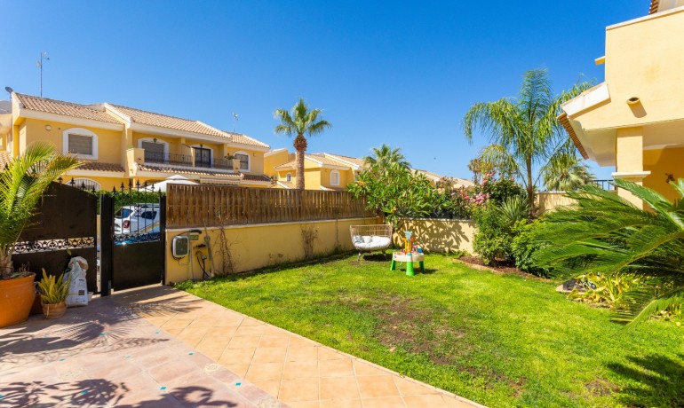 Sale - Villa -
Orihuela Costa* - Los Dolses