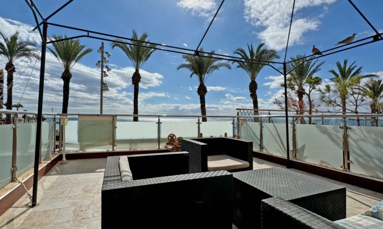 Sale - Apartment / Flat -
Torrevieja*