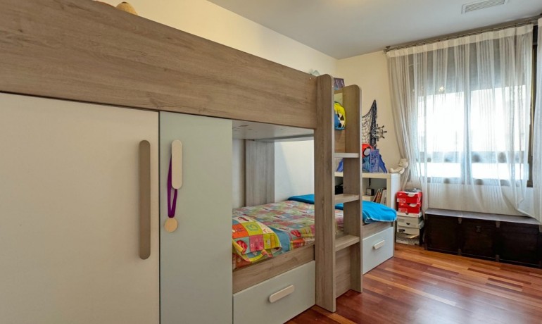 Sale - Apartment / Flat -
Torrevieja*