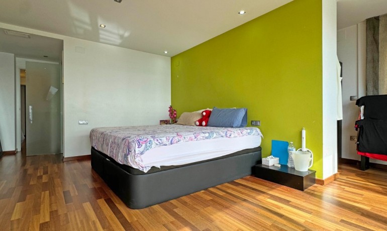 Sale - Apartment / Flat -
Torrevieja*