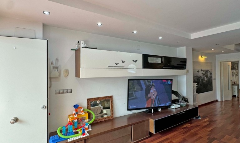 Sale - Apartment / Flat -
Torrevieja*