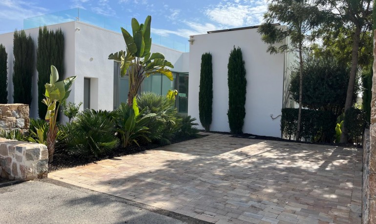 Sale - Villa -
Orihuela* - Las Colinas Golf