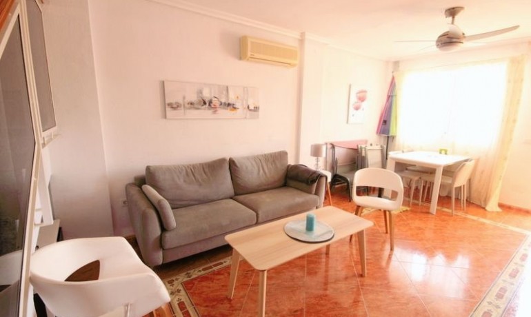 Sale - House -
Orihuela Costa* - Playa Flamenca