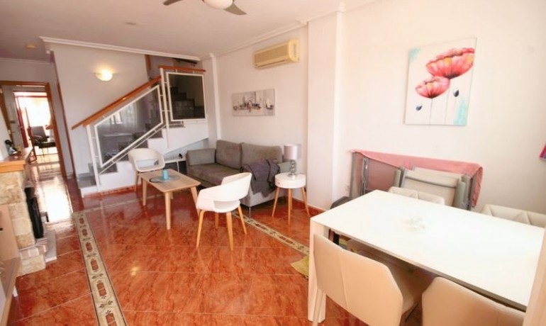 Sale - House -
Orihuela Costa* - Playa Flamenca