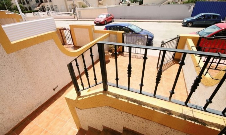 Sale - House -
Orihuela Costa* - Playa Flamenca