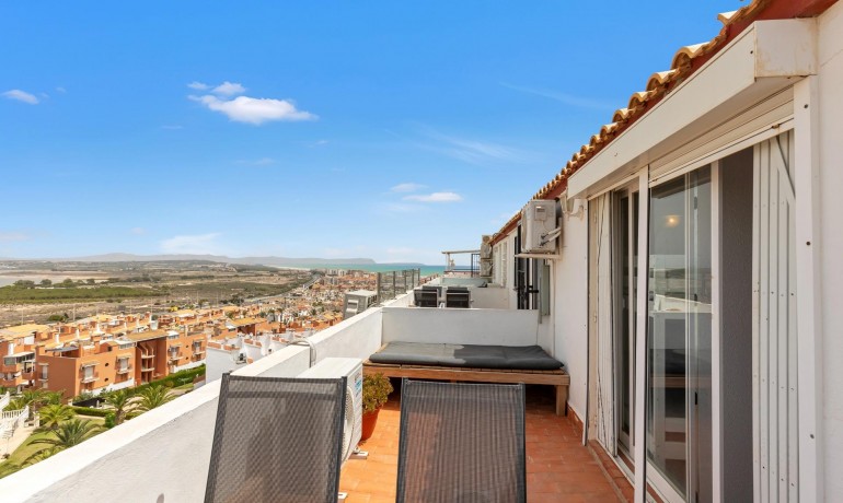 Sale - Penthouse -
Torrevieja* - Torre la mata