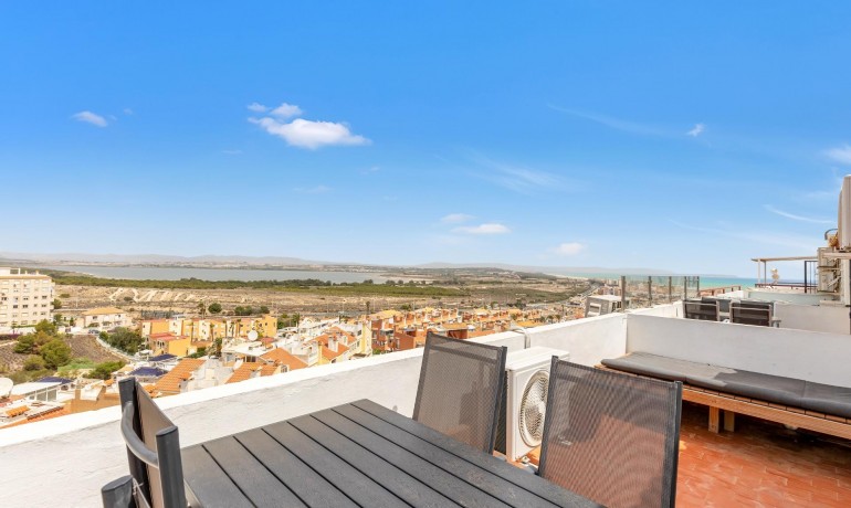 Sale - Penthouse -
Torrevieja* - Torre la mata