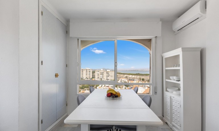 Revente - Penthouse -
Torrevieja* - Torre la mata