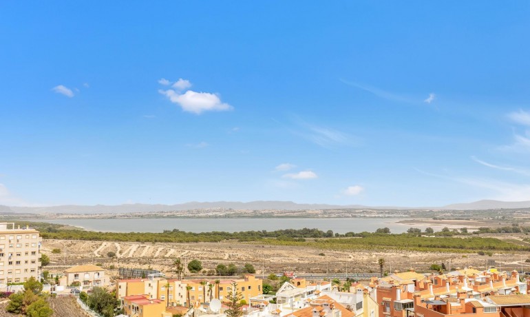 Revente - Penthouse -
Torrevieja* - Torre la mata