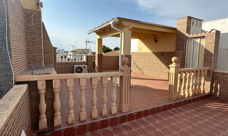 Venta - Villa -
Orihuela Costa - Campoamor