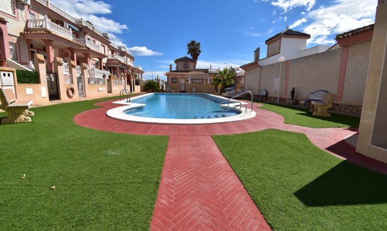 Revente - Appartement / Flat -
Orihuela Costa* - Playa Flamenca