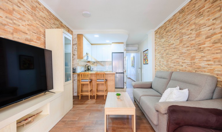 Revente - Appartement / Flat -
Torrevieja* - Torrevieja