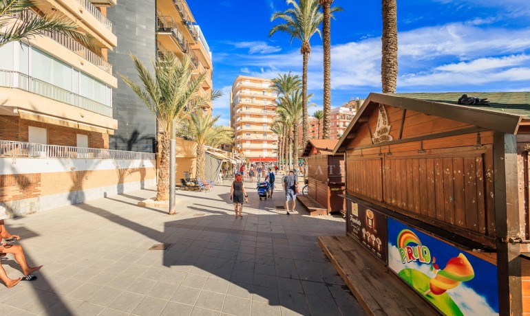 Revente - Appartement / Flat -
Torrevieja* - Torrevieja