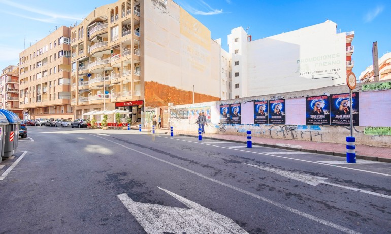 Revente - Appartement / Flat -
Torrevieja* - Torrevieja