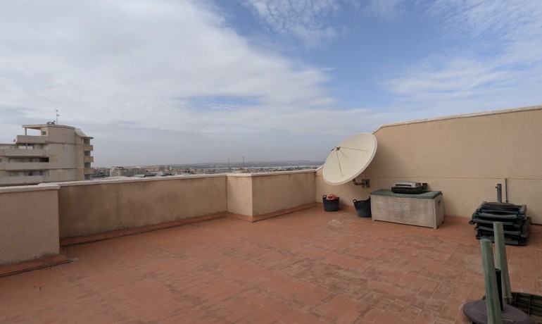 Sale - Apartment / Flat -
Torrevieja* - Torrevieja