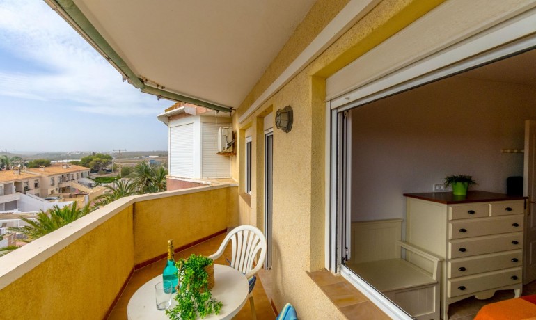 Sale - Apartment / Flat -
Orihuela Costa* - Campoamor