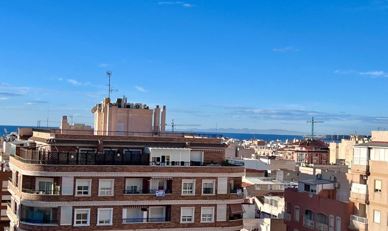 Venta - Apartamento / piso -
Torrevieja Centro - Torrevieja