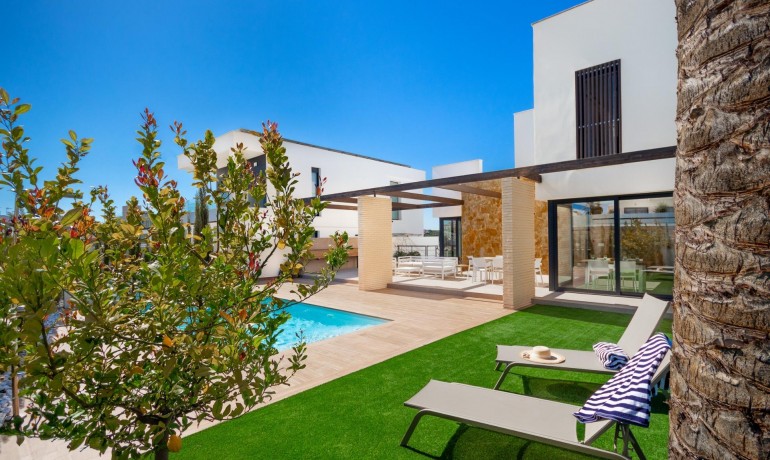 Nieuwbouw - Villa -
Orihuela Costa* - Campoamor