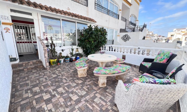 Revente - Appartement / Flat -
Orihuela* - Entre Naranjos Vistabella