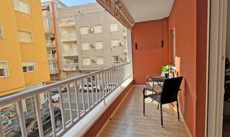 Sale - Apartment / Flat -
Torrevieja* - Playa del Cura