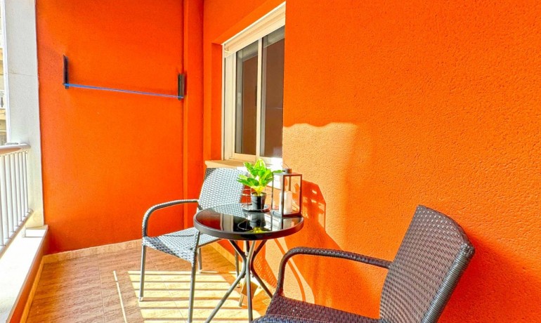 Sale - Apartment / Flat -
Torrevieja* - Playa del Cura