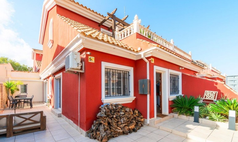 Venta - Adosado -
Orihuela Costa - Villamartin