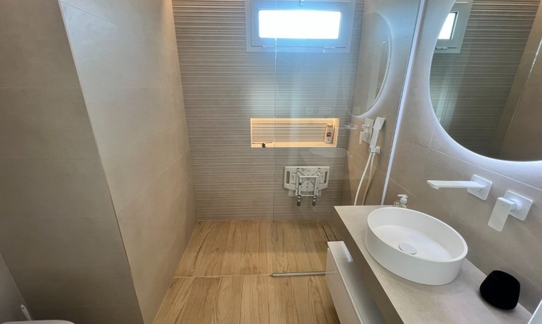 Herverkoop - Appartement / Flat -
Guardamar