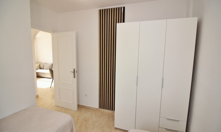 Venta - Apartamento / piso -
Playa Flamenca