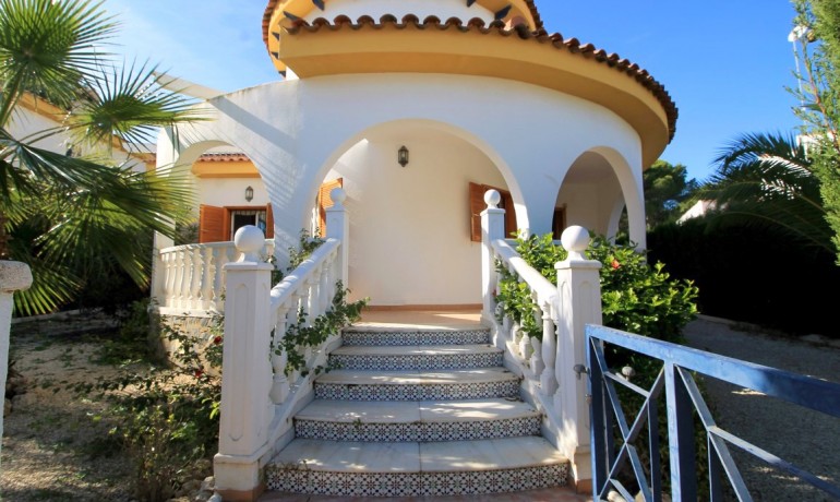 Venta - Villa -
Mil Palmeras - Mil Palmeras - Town