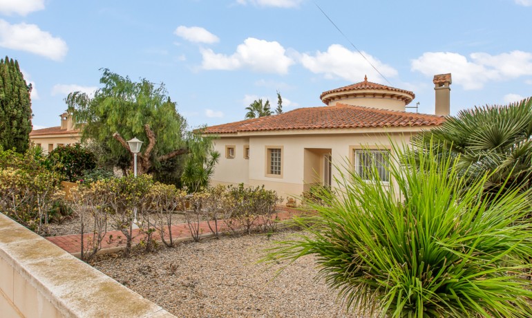 Revente - Villa -
Algorfa* - Algorfa