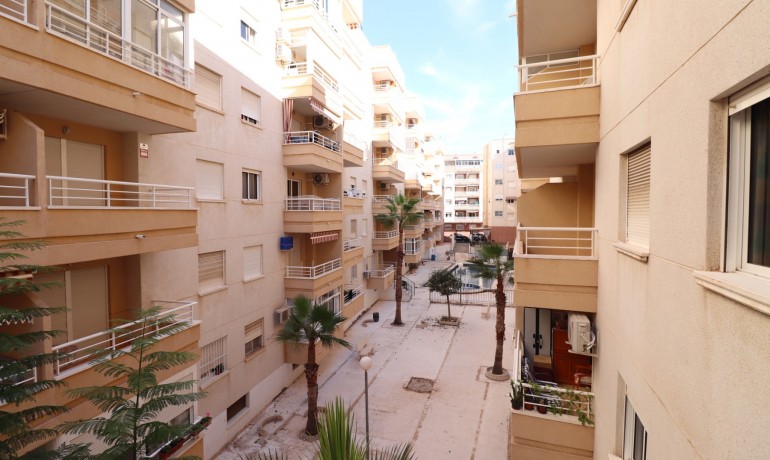 Herverkoop - Appartement / Flat -
Torrevieja* - Torrevieja - Centre