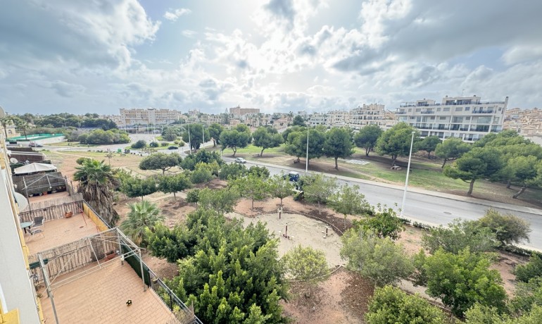 Herverkoop - Appartement / Flat -
La Zenia