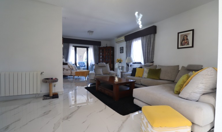 Venta - Villa -
Algorfa - Lomas de La Juliana