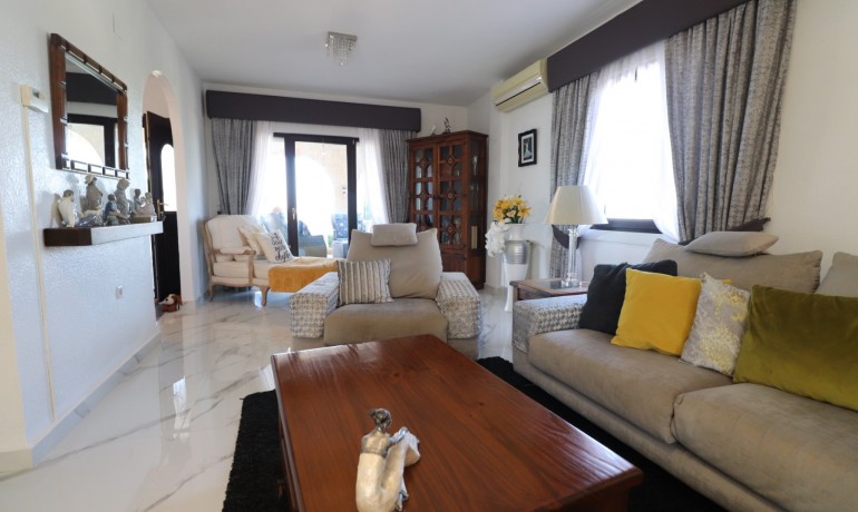 Venta - Villa -
Algorfa - Lomas de La Juliana