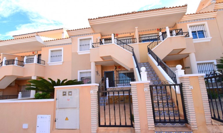 Venta - Apartamento / piso -
Orihuela Costa - Villamartin