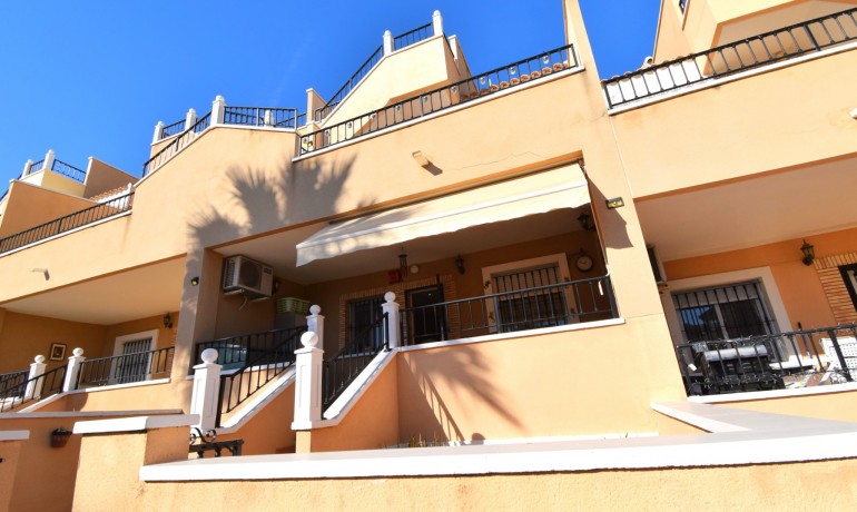 Venta - Apartamento / piso -
Orihuela Costa - Villamartin