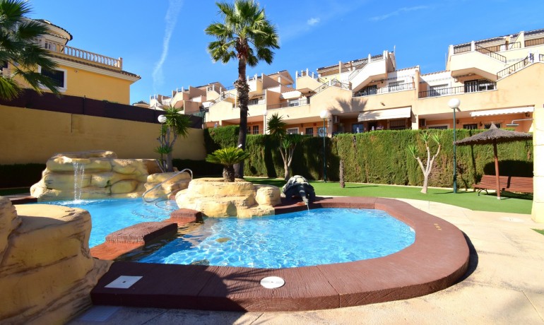 Venta - Apartamento / piso -
Orihuela Costa - Villamartin