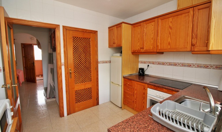 Venta - Apartamento / piso -
Villamartin