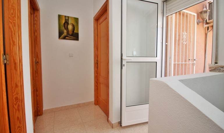 Venta - Apartamento / piso -
Villamartin