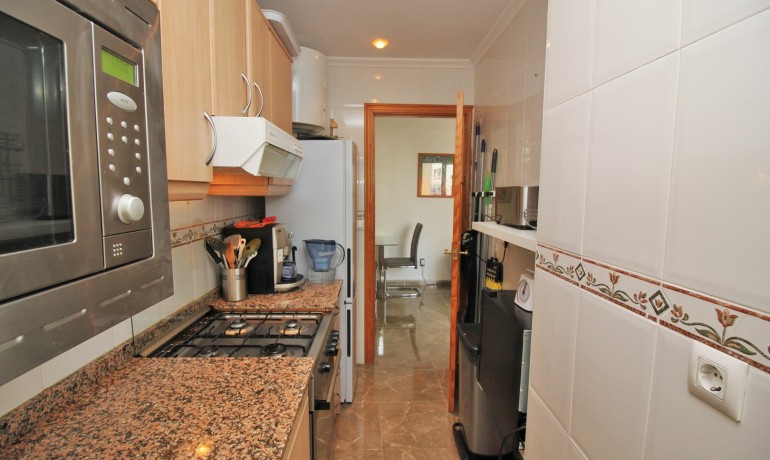 Venta - Apartamento / piso -
Torrevieja