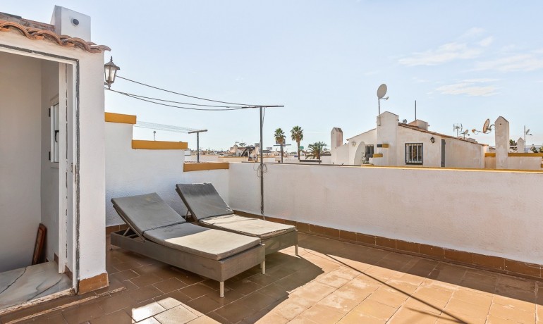 Herverkoop - Huis -
Torrevieja* - Jardin Del Mar